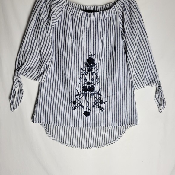 JJ’s Fairyland Women's Off Shoulder Blouse Striped Floral Embroider Size Medium - Picture 4 of 10